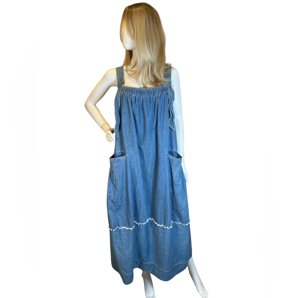 VEVERET Pinafore Light Wash Denim Dress NWOT - Picture 3 of 8